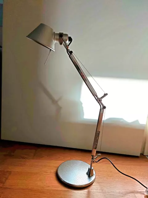 Artemide Tolomeo Micro Led argento con variatore 2 livelli intensità a sfioro