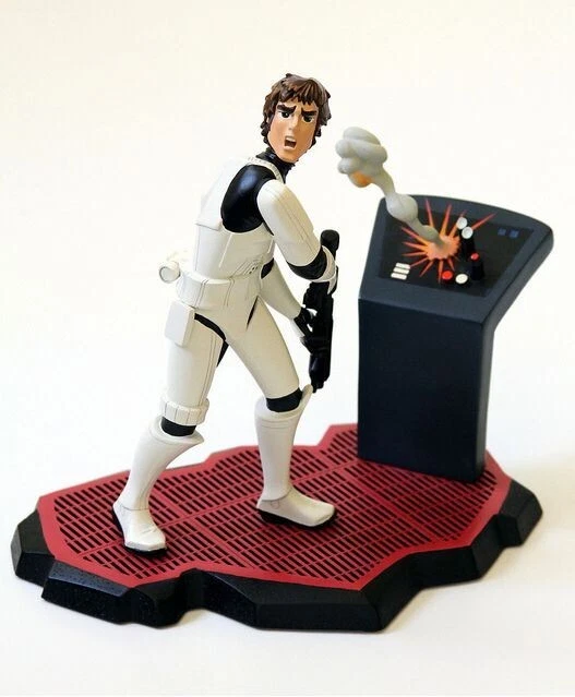 HAN SOLO IN STORMTROOPER DISGUISE ANIMATED Statue - STAR WARS - GENTLE GIANT