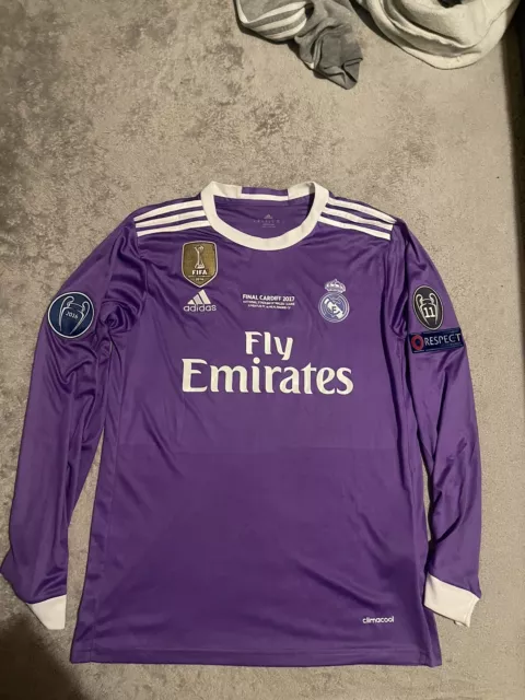 real madrid purple kit ronaldo