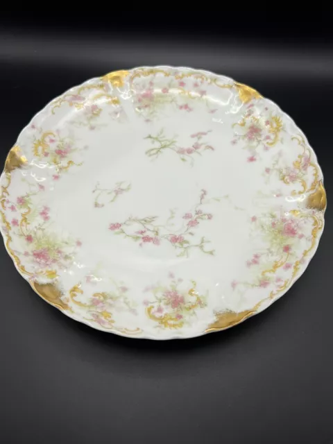 Haviland & Co. Limoges France - 7.5" Plate – Dainty Pink Rosettes, Gold Trim