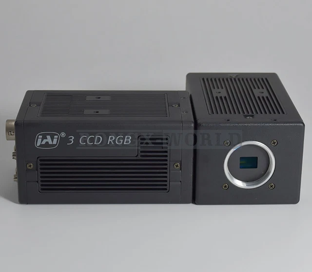 1PC JAI Industrial CCD camera CV-M9CL-OR USED