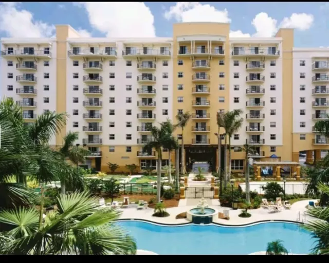 MAY WEEKS~ Wyndham PALM AIRE Resort ~ POMPANO BEACH ~2BR CONDO/VILLA