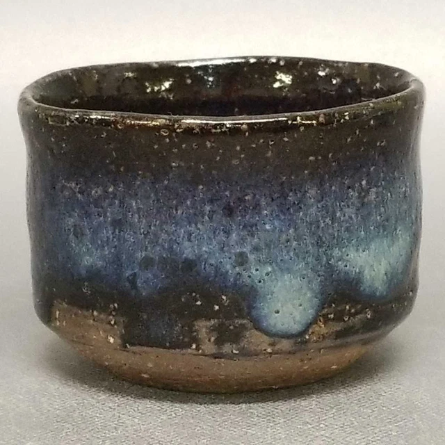 AK72)Japanese Pottery Hagi ware Guinomi Sake Cup Blue glaze  by Seigan Yamane