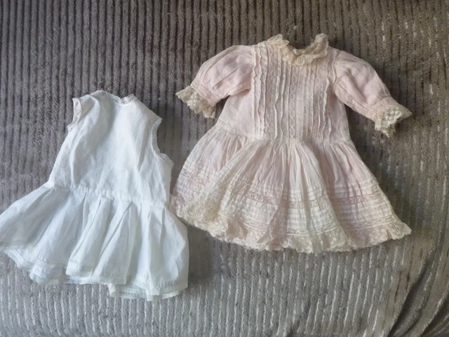 poupée ancienne robe ancienne pour poupée ancienne, jumeau ou autres