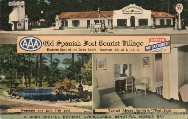 Mobile,AL Old Spanish Fort Tourist Village Alabama E.B. Thomas Linen Postcard