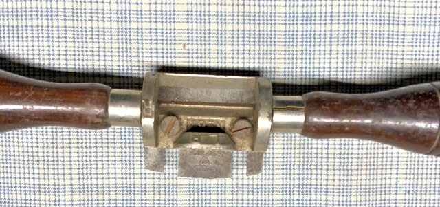 ANTIQUE SSTANLEY SPOKE SHAVE No 67 SW 2