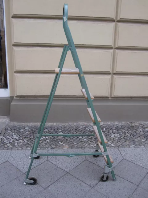 Stabile Stufenleiter der Marke HACA 180cm Hoch in Berlin