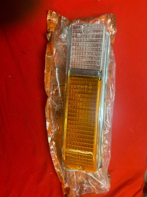 Cabochon De Feu Clignotant AVD Pour Alfa Romeo GT Bertone (GT 1300 Junior) - Occasion, Référence 11480716