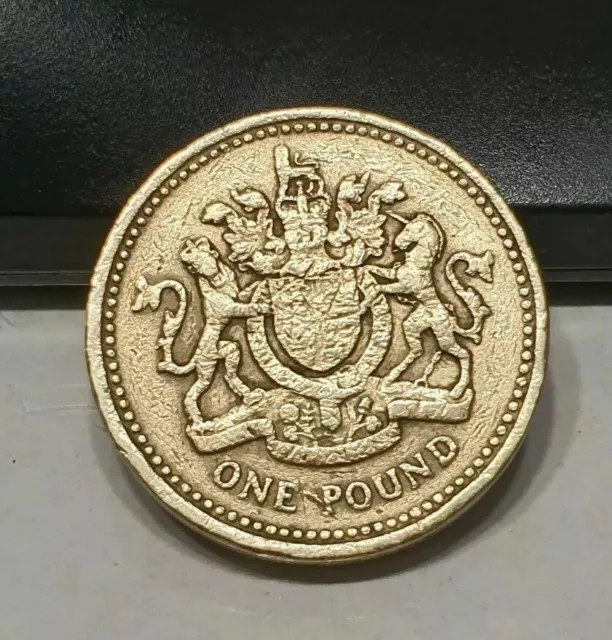 £1 Pound 1983 Royal Arms Crest Coin Old Style ( First One Pound ) Coin Hunt RARE