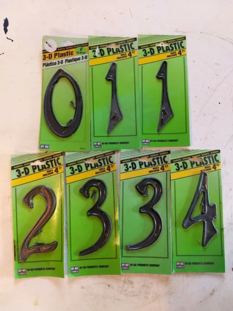 Lot of 7 , 4" HY-KO PLASTIC NAIL ON NUMBERS 0,1,2,3,4 house