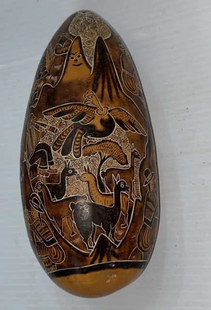 Vintage Peruvian Hand Carved Gourd Beautiful Scenery