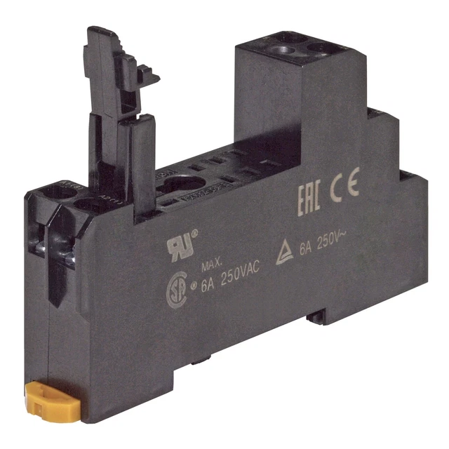 Omron P2RFZ-08-E - Relay Socket, Surface Mount, 250V ac - BRAND NEW - x1 Piece