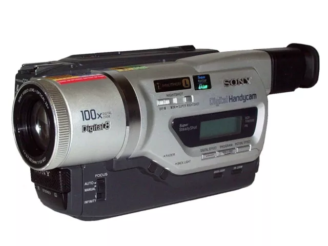 Sony Handycam DCR-TR8000E Digital8 Camcorder - Video8 Hi8 kompatibel