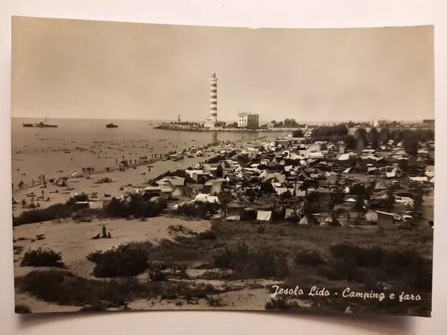 Lido di Jesolo (Venezia). Camping e faro.