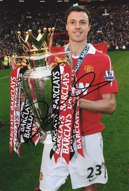 Jonny Evans, Manchester United & Northern Ireland, signed 12x8 inch photo. Proof