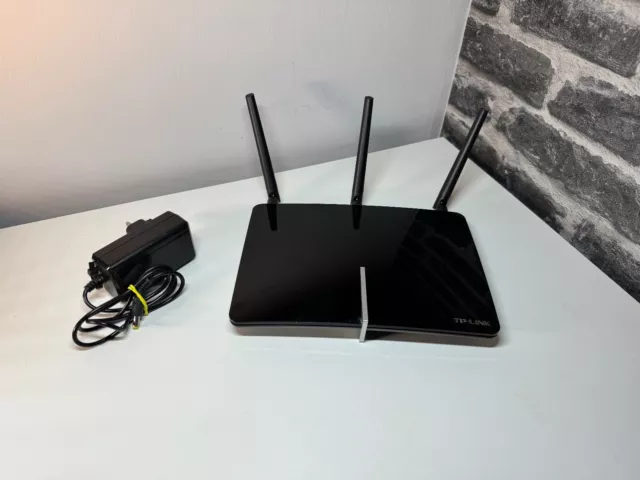 TP Link AC1750 Wireless Dual Band Gigabit ADSL1+ Modem Router (Archer D7)