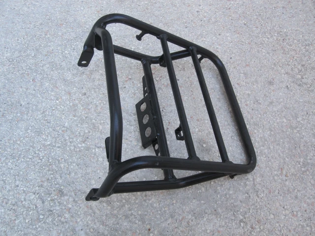thumbnail image 2 of Genuine Yamaha White Rear Fender For XT 600, XT Z Tender (34L, 43F, 55V) 2 of 5