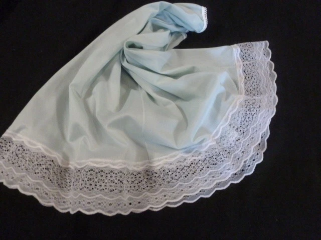 Jupon Vintage Dentelle Crème – Taille élastique 36/38/40 – Court 46 Cm – Réf 0677