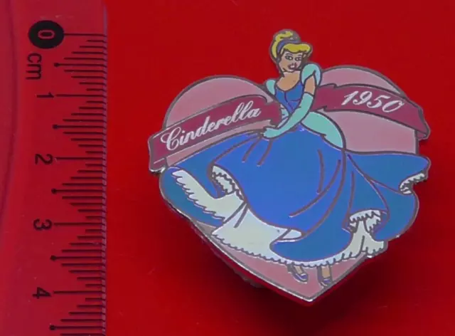 Disney Countdown To The Millennium Cinderella 1950 Enamel Pin Badge 1999