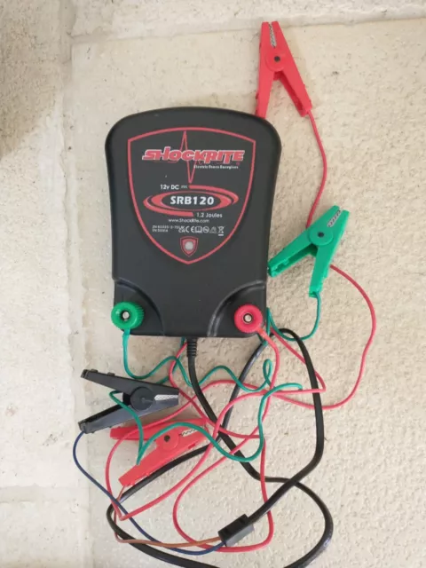 electric fence energiser and battery 12v and Solar Panel