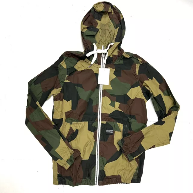 Pull and online bear camouflage jacket