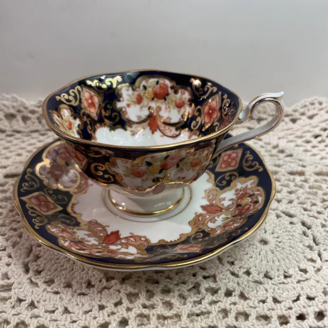 Vintage Royal Albert Bone China England Heirloom Tea Cup Saucer Royal Crown Mark