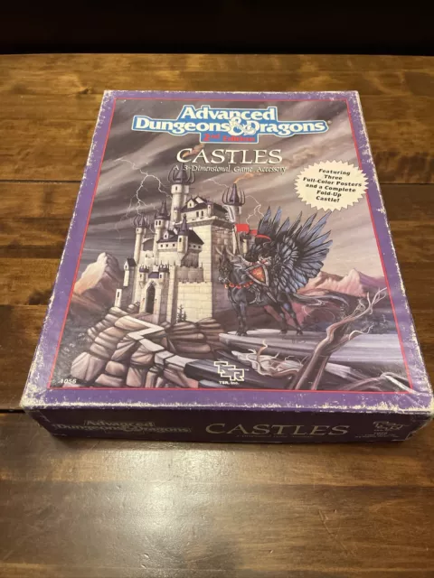 A D&D 2nd Edition TSR CASTLES Set 3D Accessory - Dragonlance, Realms, Greyhawk.