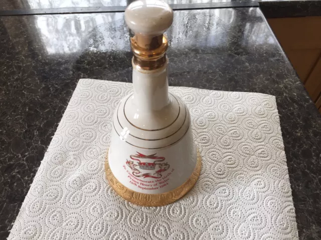 Bells Scotch Whisky Porcelain Comemerative Decanter 1984 3