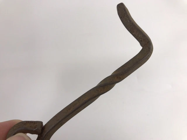 Antique/Vintage 4 Inch Hand Forged Twisted Gate, Door, Shed, Hook, Lock Or Latch 2
