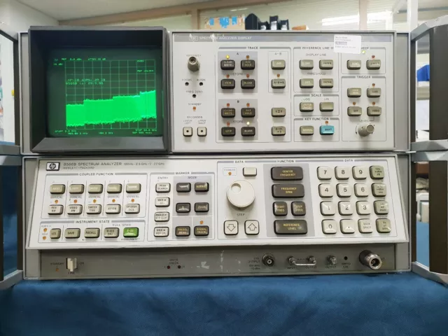 HP / Agilent 8566B 100 Hz to 22 GHz Microwave Spectrum Analyzer w/ Cables(4908)