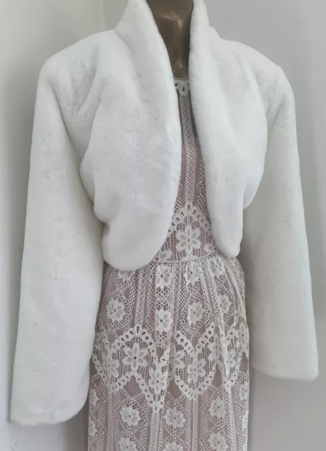 Giacca A Maniche Lunghe Monsoon Melanie Avorio Pelliccia Sintetica Bolero Sposa 18