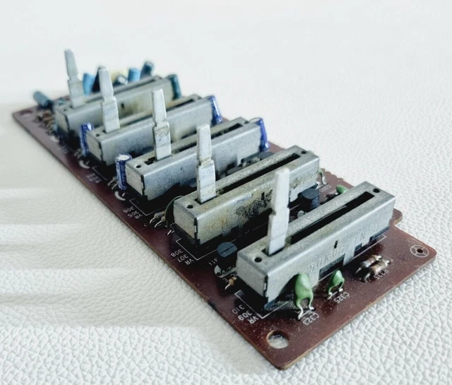 ORIGINAL NATIONAL PANASONIC BoomBox RX5350F Graphic Equalizer