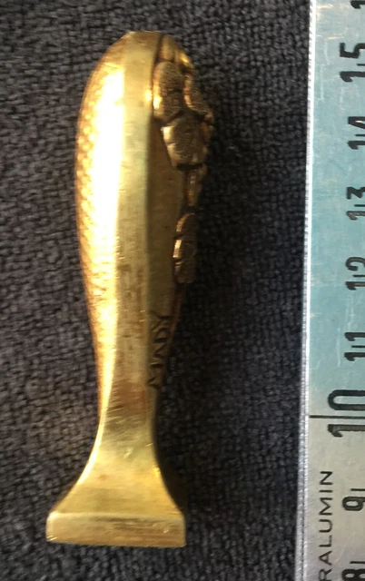 pin's aquariophilie Tetra (version tetra pond doré signé elixir