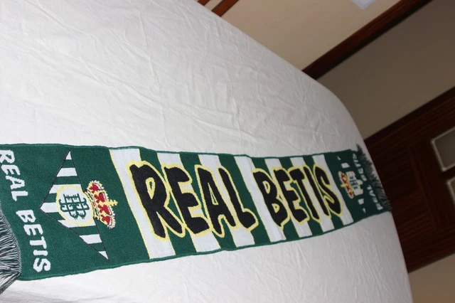 Manta Terciopelo Oficial Real Betis Balompié Color Verde Medidas 160x240cm
