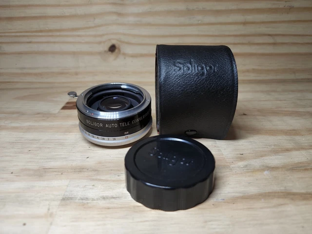 Soligor Auto Tele 2x Tele-converter For Konica Autofocus with leather pouch