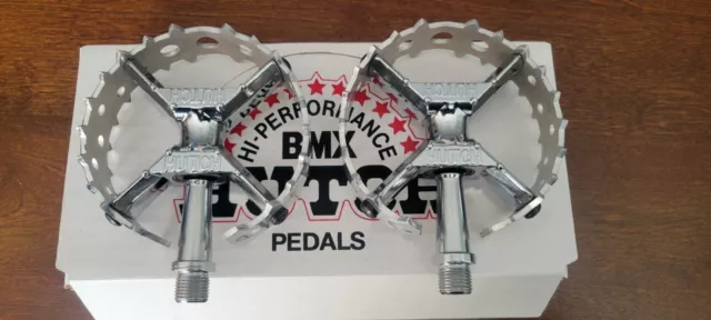 Hutch bear outlet claw pedals