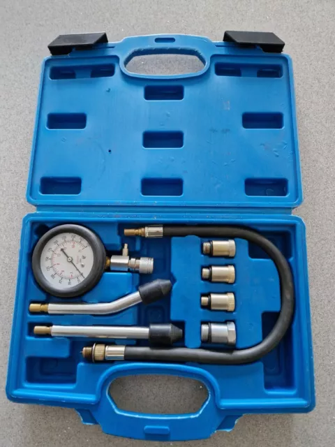 8 Piece Petrol Engine Compression Test Kit