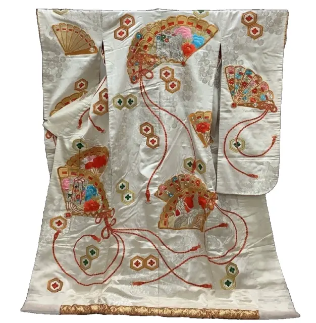 Japanese Kimono Uchikake Vintage Gorgeous wedding Beatiful Fan embroidery (u18)