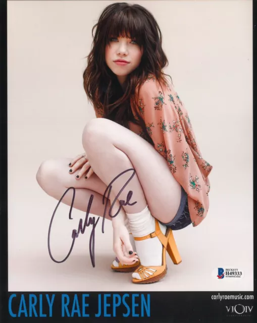 Carly Rae Jepsen ~ Color 8x10 Autographed Promo Photo with Beckett Hologram COA