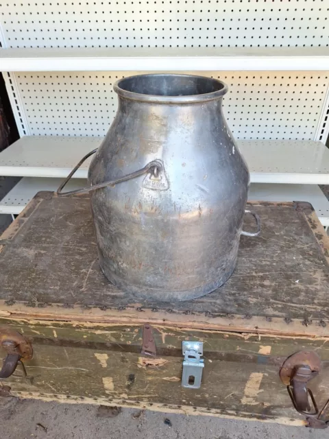 VINTAGE DELAVAL 5 Gallon Stainless Milking Machine Can Pail Bucket $40. ...