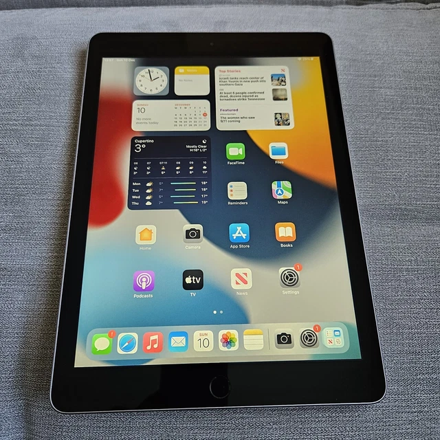 IPad 5th Gen 32gb WiFi Black In Superb Condition A06