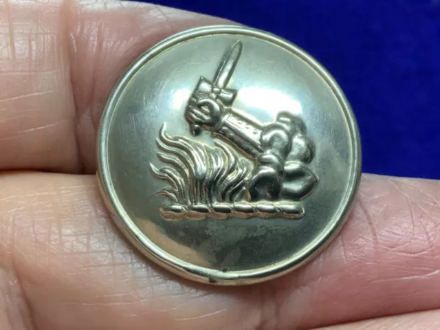 WELBY BARONETS ~ ARM w SWORD in CLOUD OVER FIRE 27mm NICKEL LIVERY BUTTON c 1900