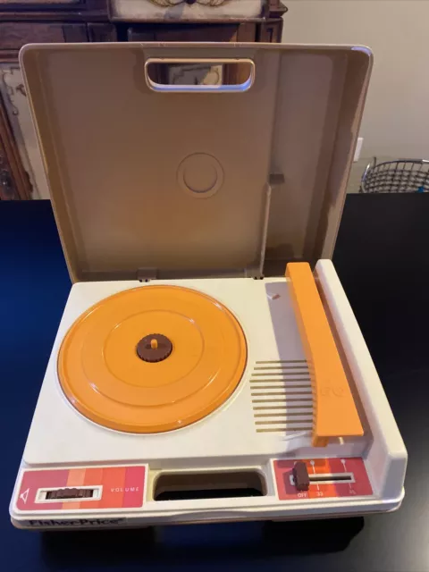 Vintage 1978 Fisher Price # 825 Portable Record Player Phonograph Turntable Kids