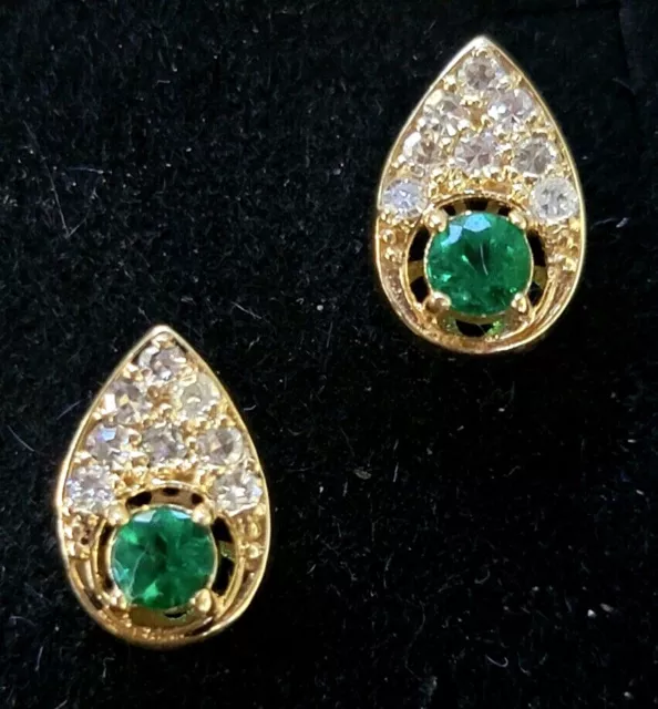 18K Gold Diamond Colombia Emerald Stud Earrings 2.3gm