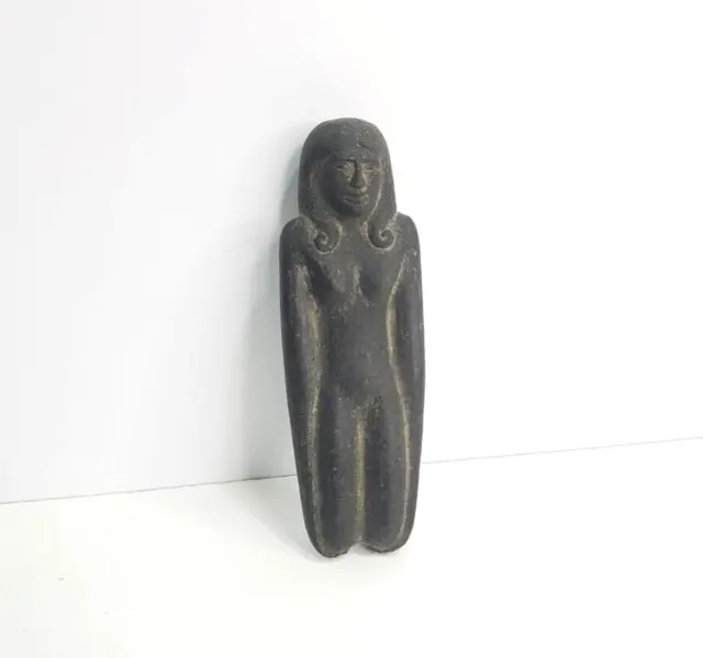 Statue of the Pharaonic ballerina amulet from ancient Egyptian antiquities