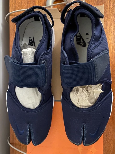 Nike air rift sales split toe socks