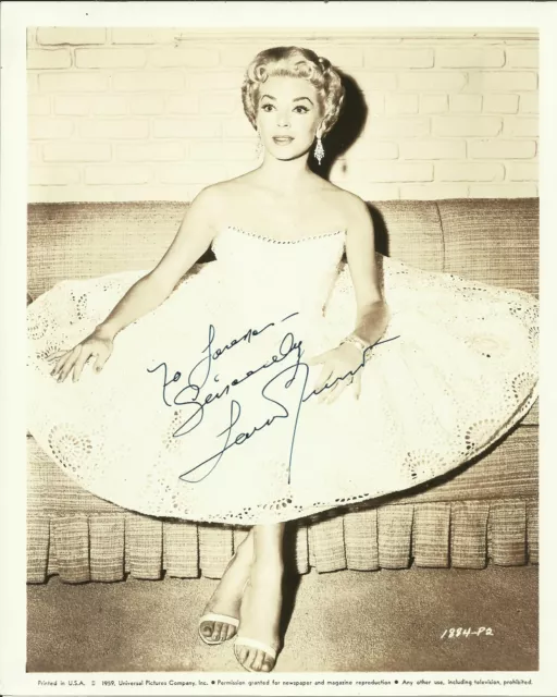 LANA TURNER - Signed photo