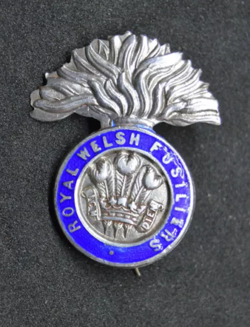 WW1 Royal Welsh Fusiliers silver enamel sweetheart pin brooch lapel badge