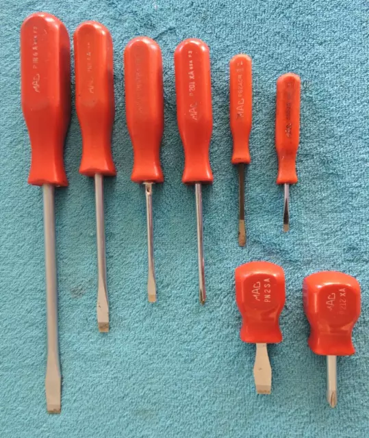 (8) Piece MAC Tools Screwdriver Set - Phillips & Slotted - Red