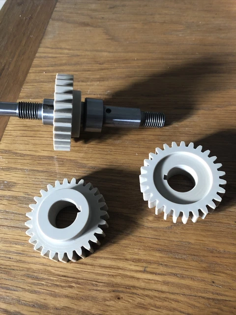 SUZUKI REPLACEMENT GT380 Points Timing Gear DRIVEN NYLON GEAR